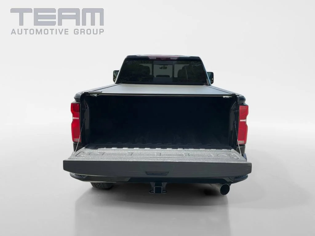 Used 2024 Black Chevrolet High Country image 26