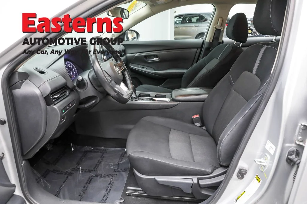 Used 2022 Silver Nissan SV image 14