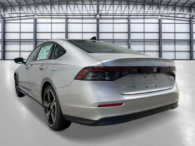 New 2026 Solar Silver Metallic Honda SE image 3