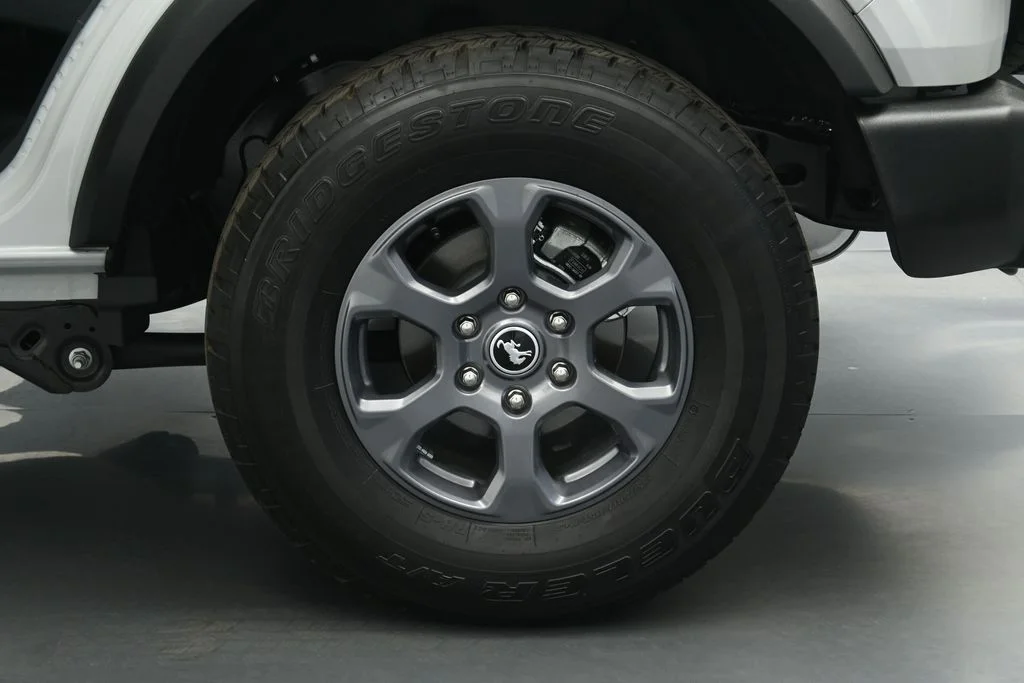 New 2026 Avalanche Gray Ford Big Bend image 20