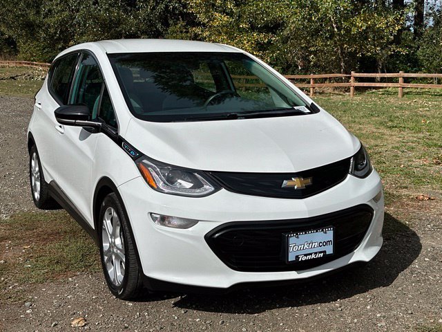 Used 2019 Summit White Chevrolet LT image 2