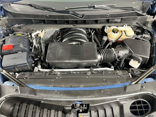 2025 GMC Yukon Denali - Photo 31