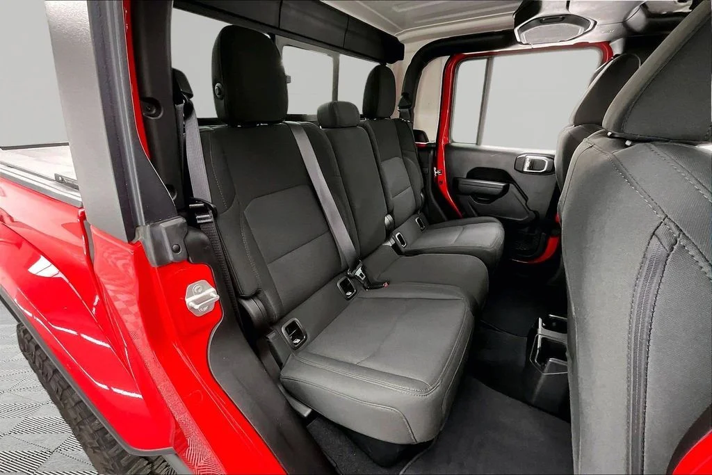 Certified Used 2023 Firecracker Red Clearcoat Jeep Sport S image 28