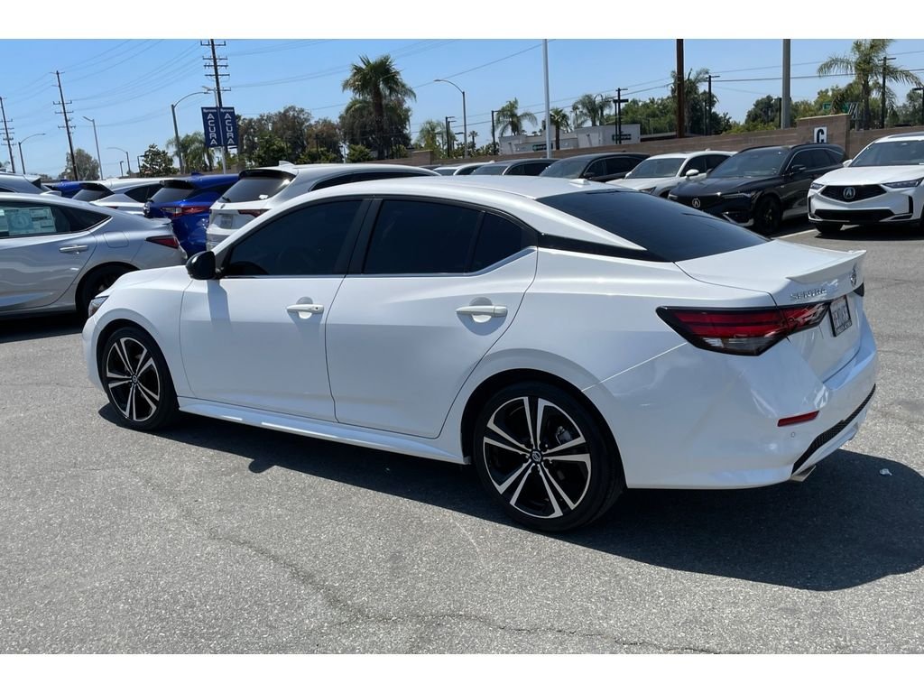 Used 2022 Aspen White TriCoat Pearl Nissan SR image 3