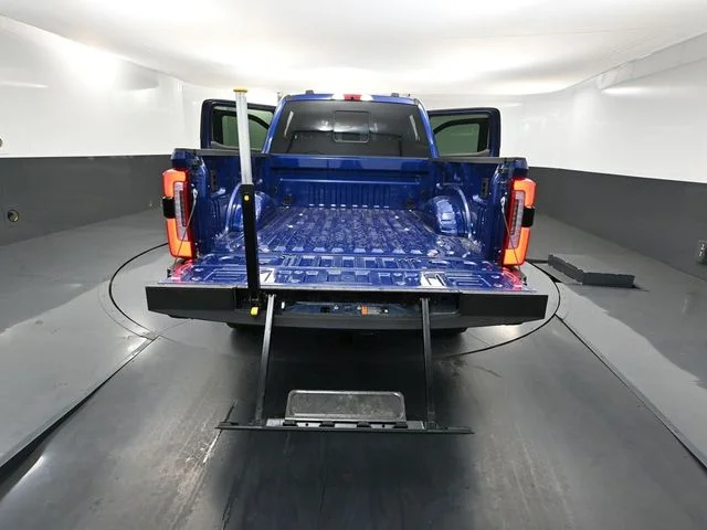 2026 Ford F-250 Super Duty Platinum - Photo 44
