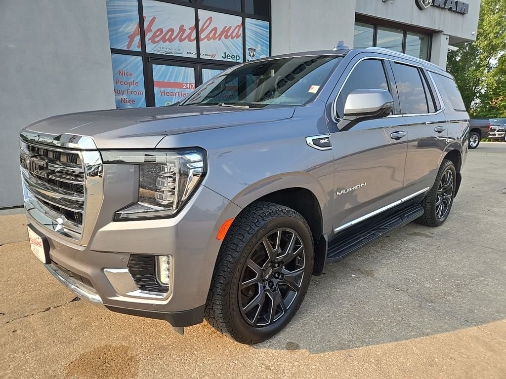 Used 2021 GMC Yukon SLT with VIN 1GKS2BKD5MR382403 for sale in Kansas City