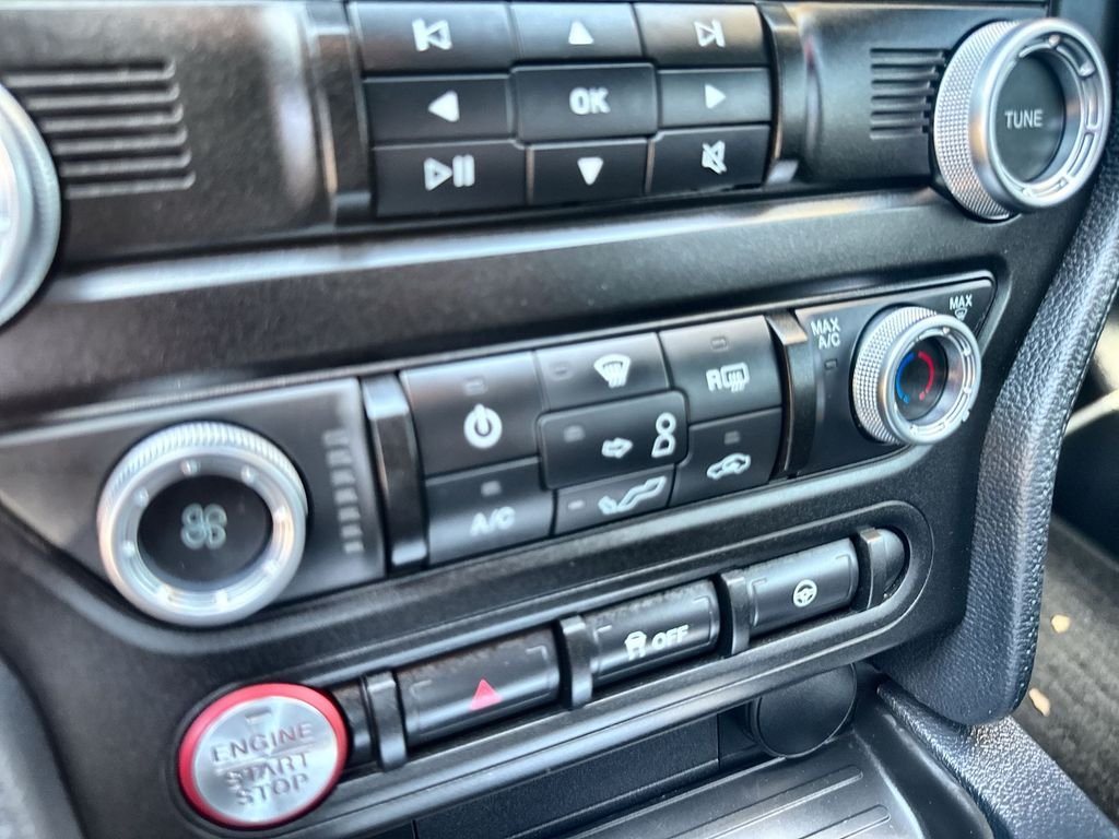 Used 2022 Red Ford EcoBoost image 18