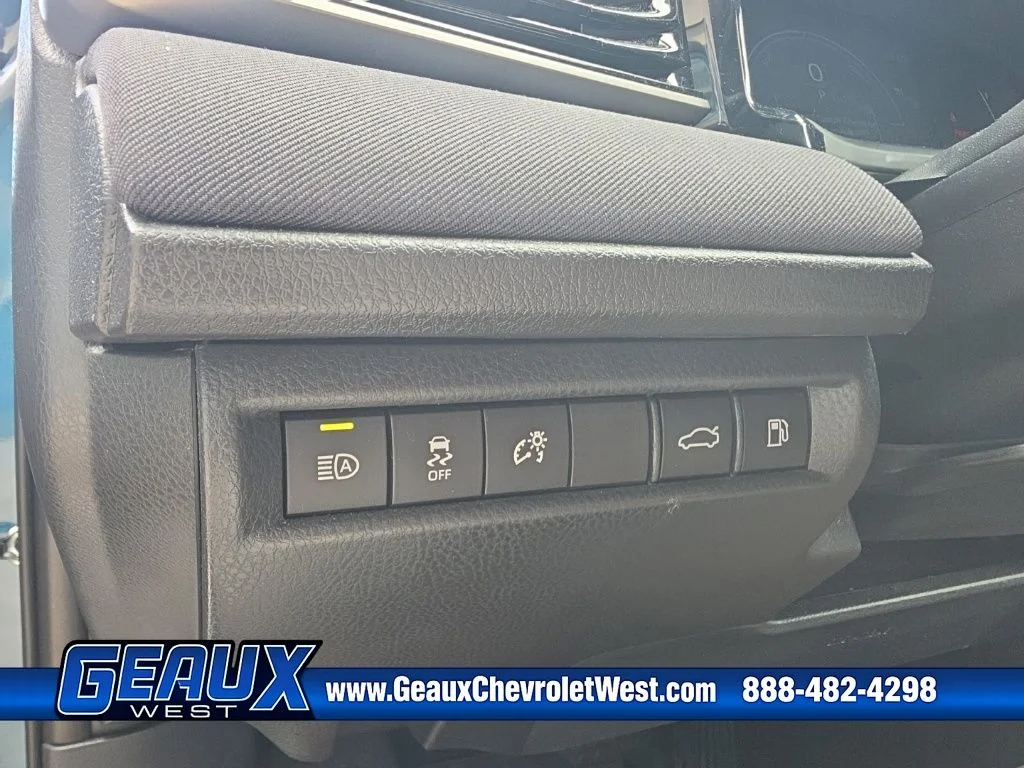 Used 2025 Blue Toyota LE image 18