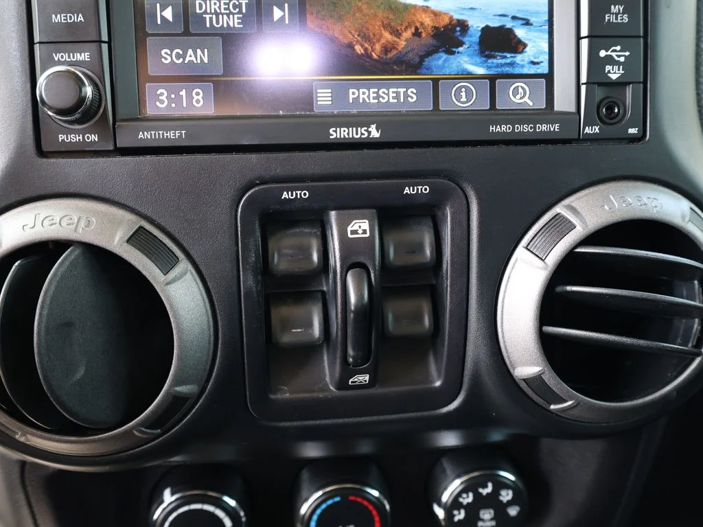 Used 2016 Beige Jeep Unlimited Sport image 25