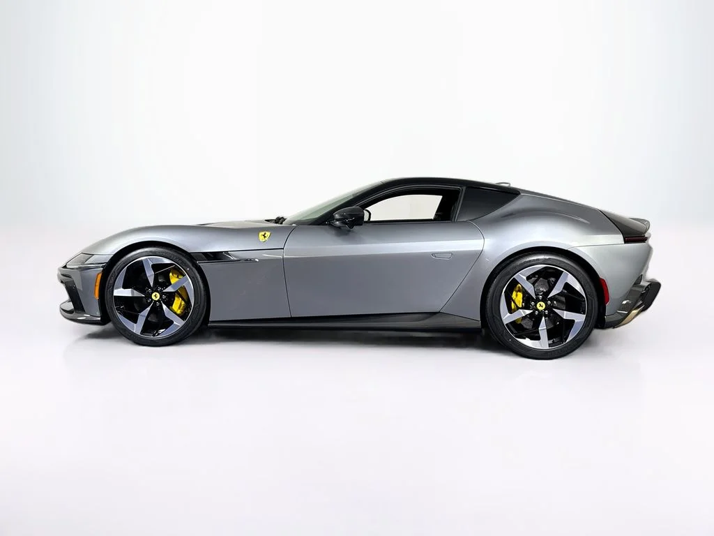 2026 Ferrari 12Cilindri Base - Photo 7