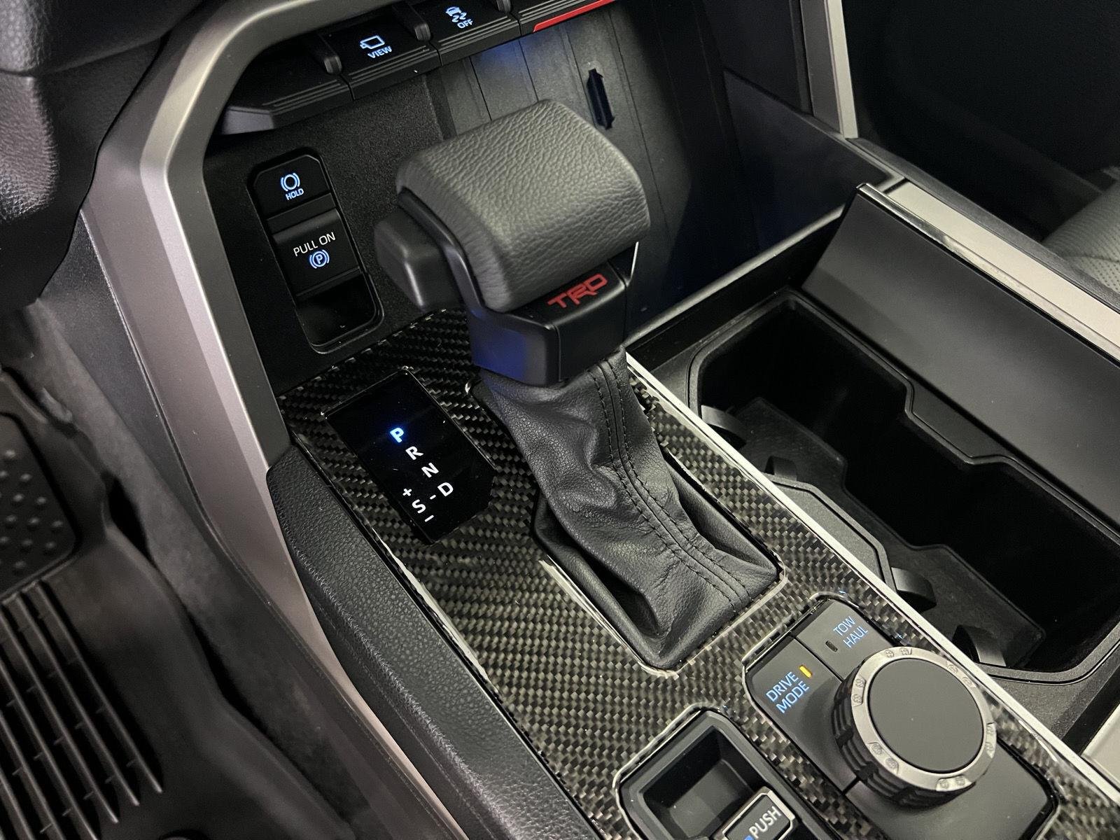 2024 Toyota Sequoia SR5 - Photo 18