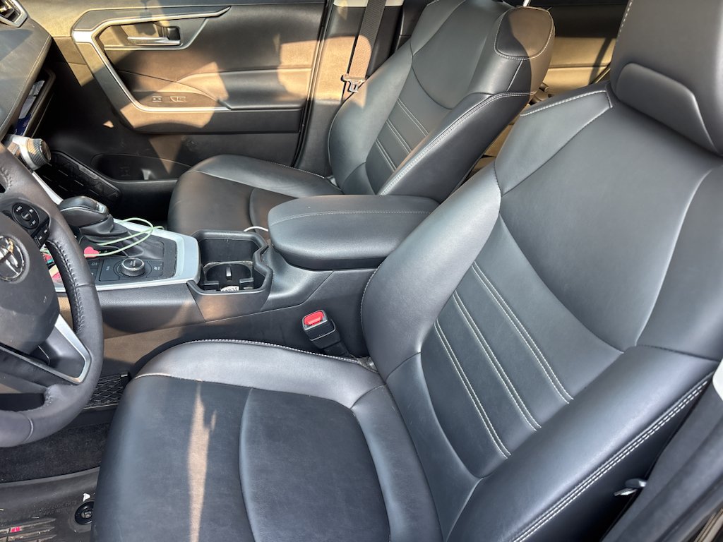 Used 2024 Midnight Black Metallic Toyota Hybrid XLE Premium image 3