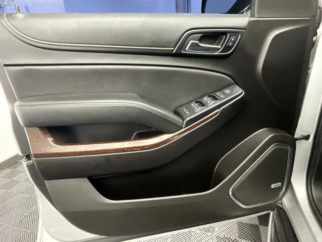 Used 2019 Silver GMC SLE image 16