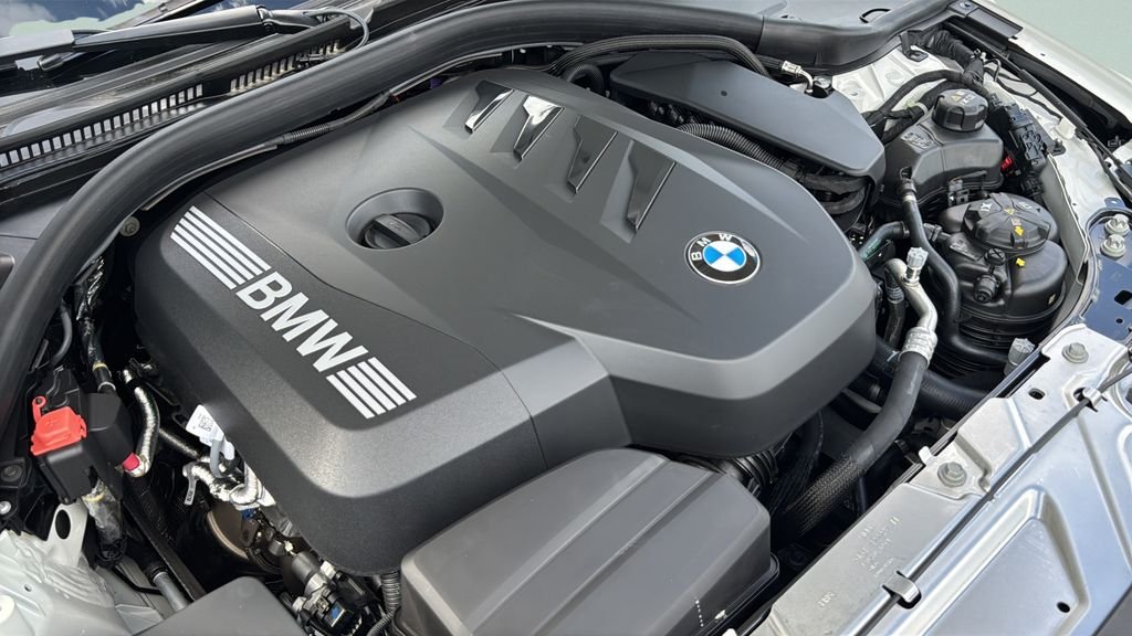 New 2026 Alpine White BMW 330i image 20