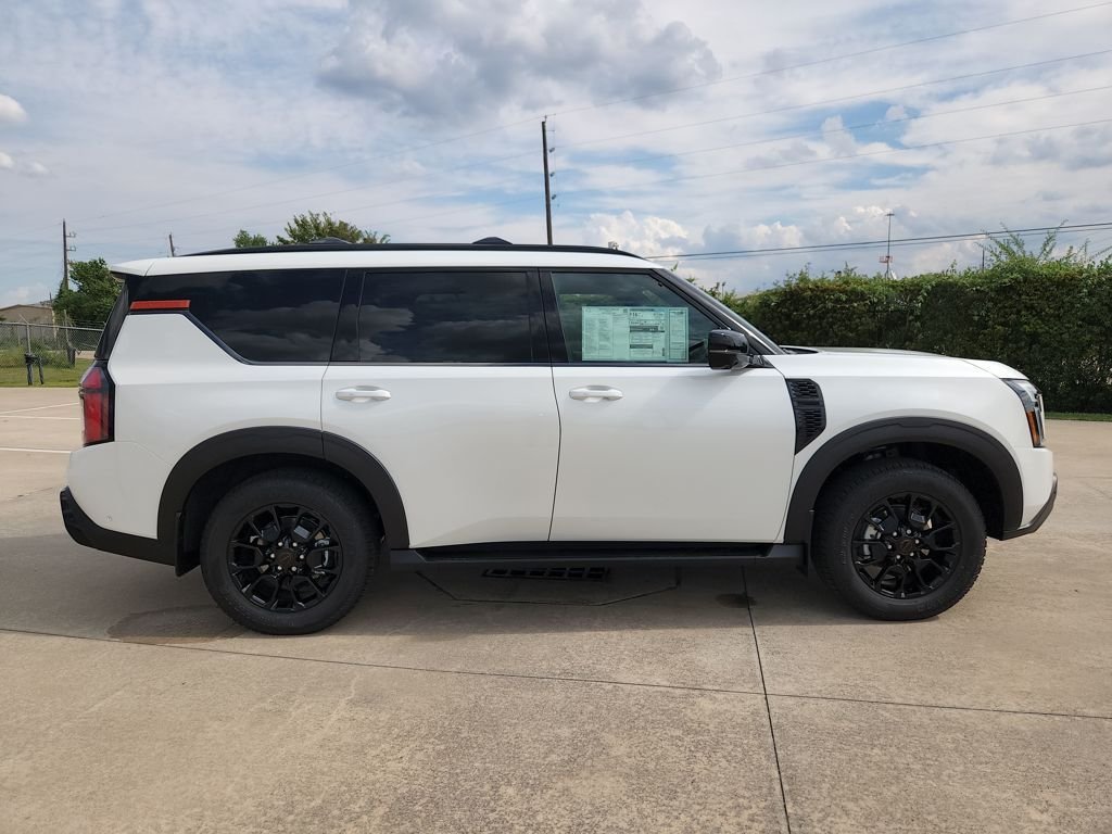 New 2026 White Nissan PRO-4X image 4