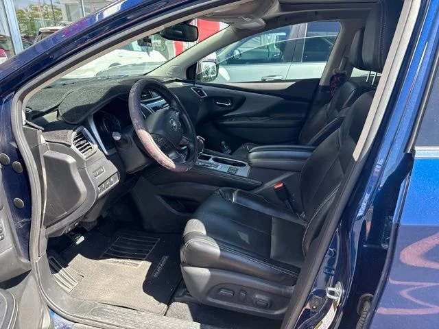Used 2021 Blue Nissan SL image 11