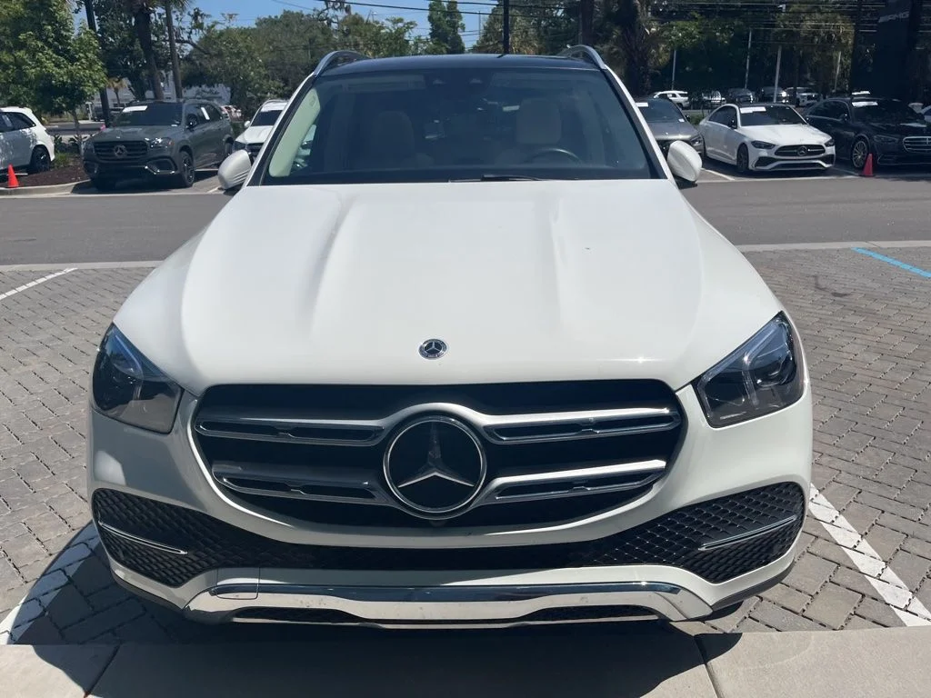 Certified Used 2022 Polar White Mercedes-Benz GLE 450 image 3