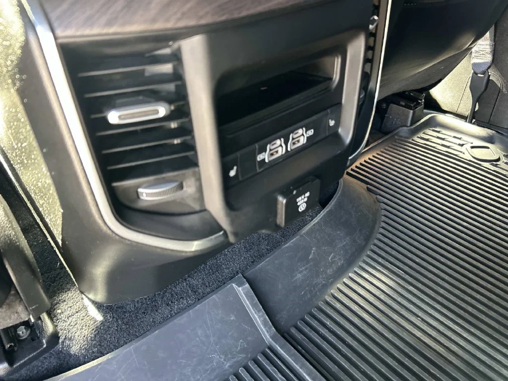 Used 2025 White Ram Laramie image 10