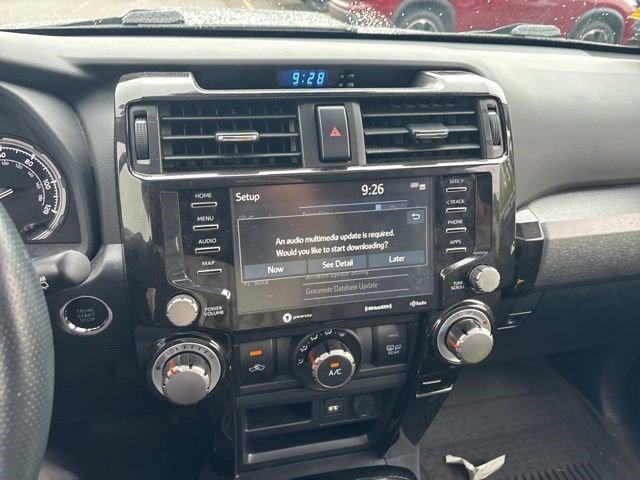 2021 Toyota 4Runner TRD Off-Road Premium 4WD V6's photo