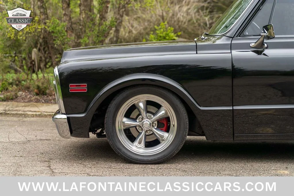Used 1969 Black GMC  image 14