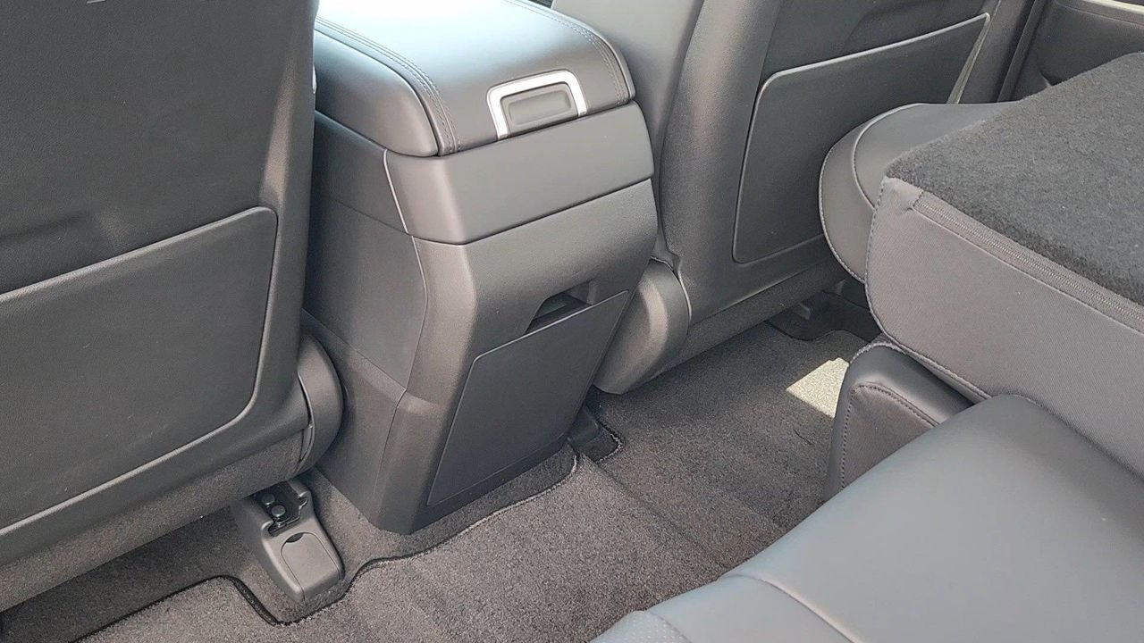 New 2026 Hampton Gray Hyundai SEL AWD image 16
