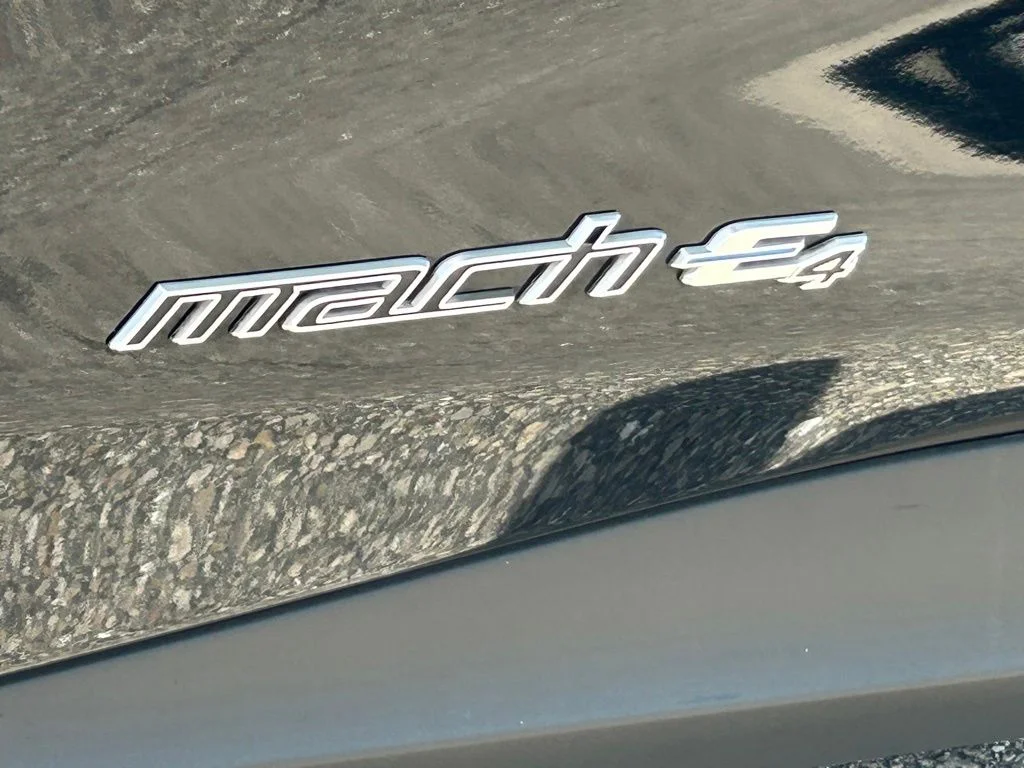 Certified Used 2024 Shadow Black Ford Select image 18