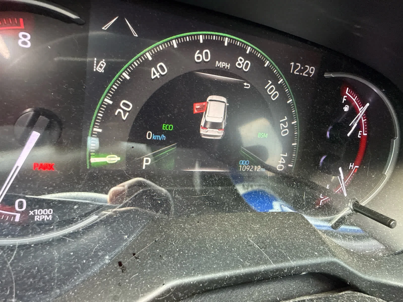 Used 2019 Midnight Black/Ice Edge Roof Toyota Adventure image 9