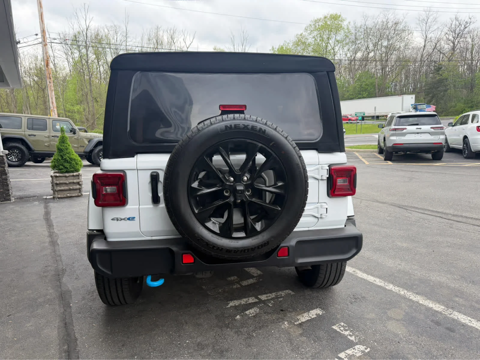 Used 2024 Bright White Clearcoat Jeep Sahara image 6