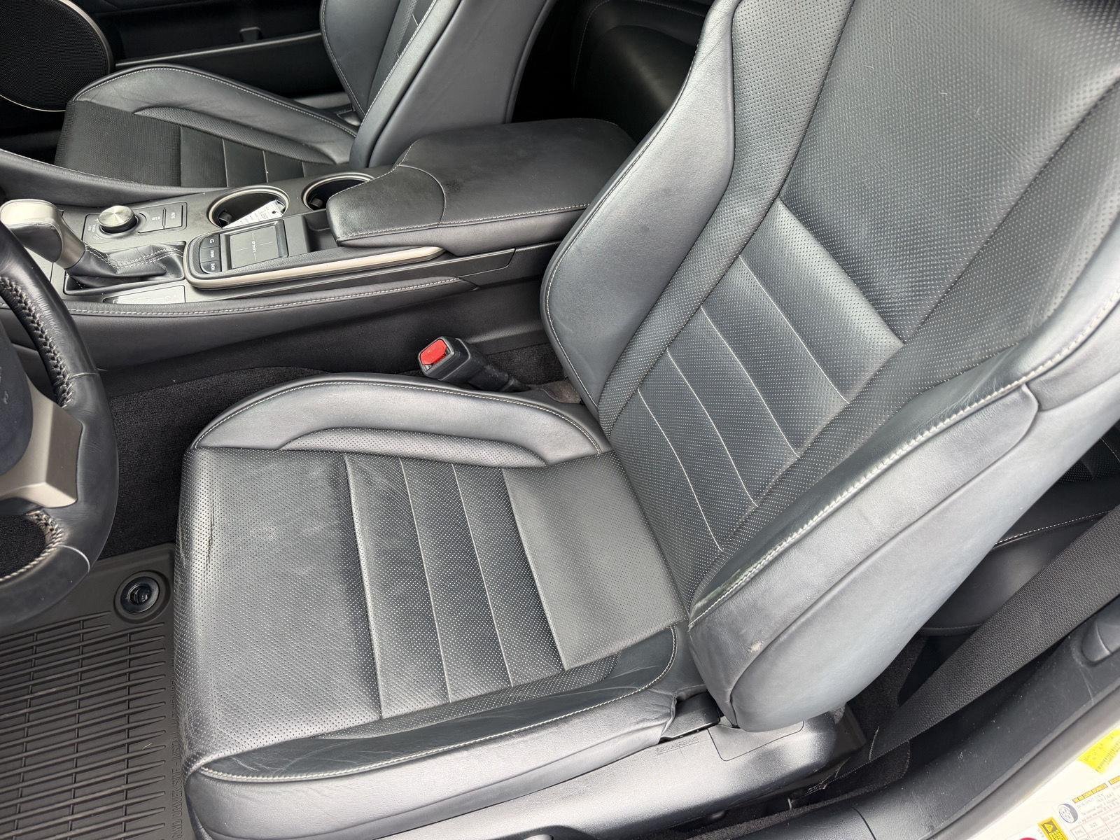Used 2015 Starfire Pearl Lexus RWD image 26