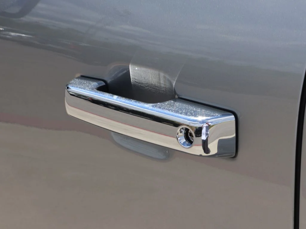 Used 2024 Silver Ford XLT image 21