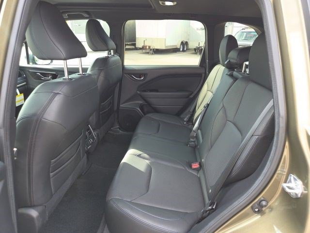 Used 2026 Autumn Green Metallic Subaru Limited image 15