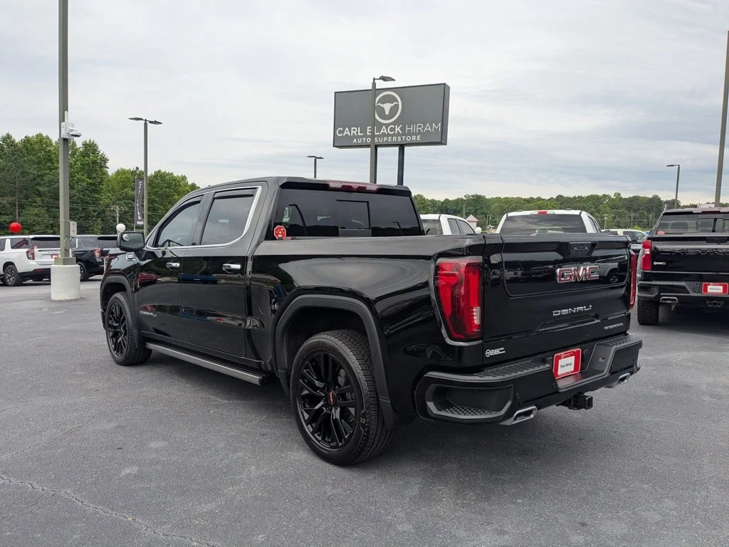 Used 2023 Onyx Black GMC Denali image 7