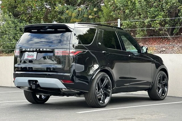 New 2026 Santorini Black Land Rover  image 5