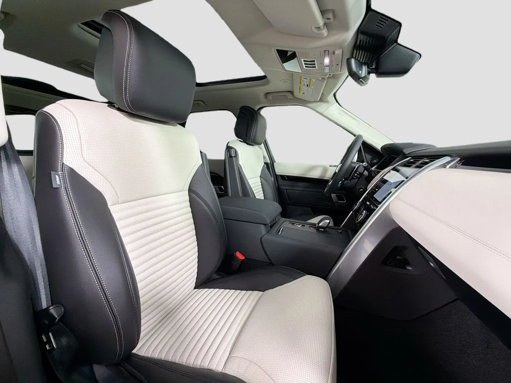 New 2026 Fuji White Land Rover S image 30