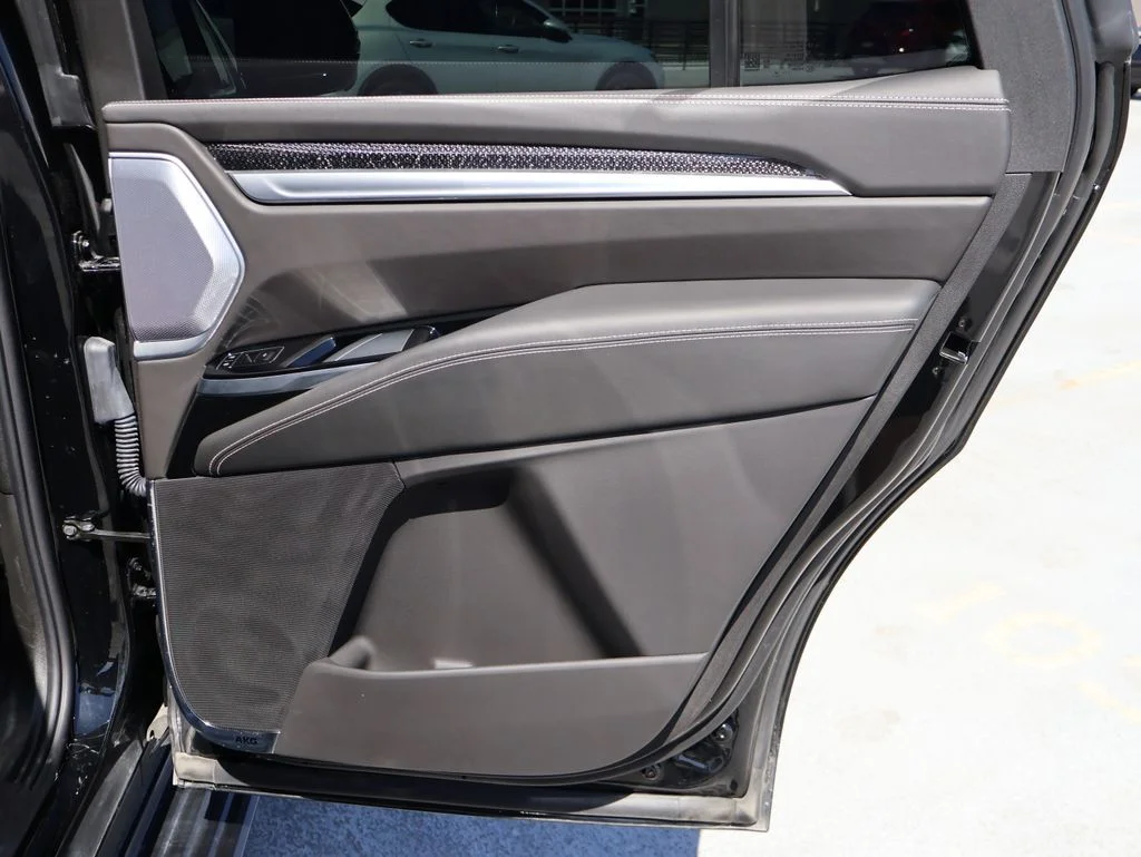 Used 2025 Black Raven Cadillac V-Series image 20