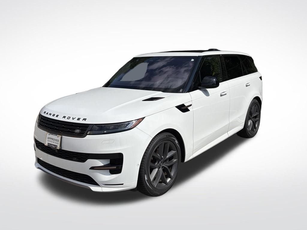 Used 2023 White Land Rover SE Dynamic image 1