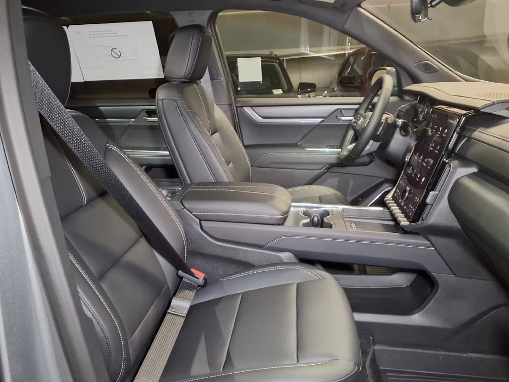 2026 GMC Acadia Elevation - Photo 6