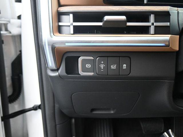 2026 Hyundai Santa Fe Limited - Photo 18