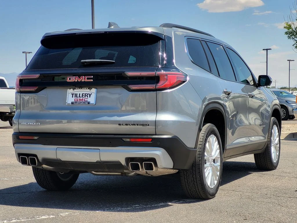 Used 2024 Sterling Metallic GMC Elevation image 7