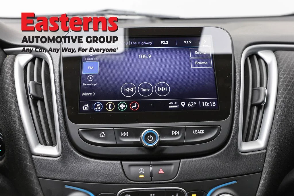 Used 2024 White Chevrolet LT image 19