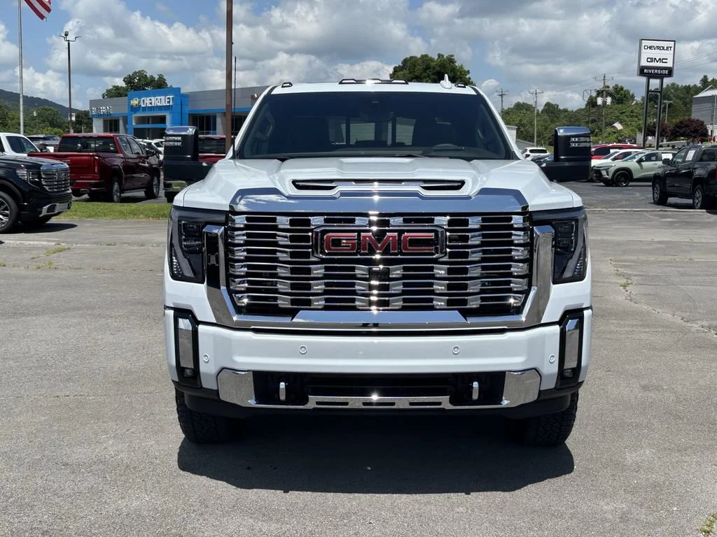 2026 GMC Sierra 2500HD Denali - Photo 5