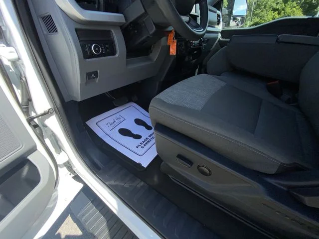 Used 2025 White Ford XLT image 12