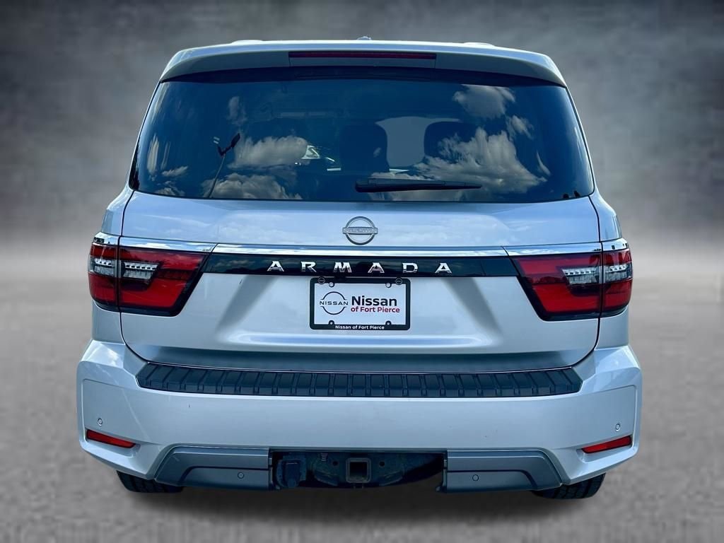 Used 2022 Silver Nissan SV image 7