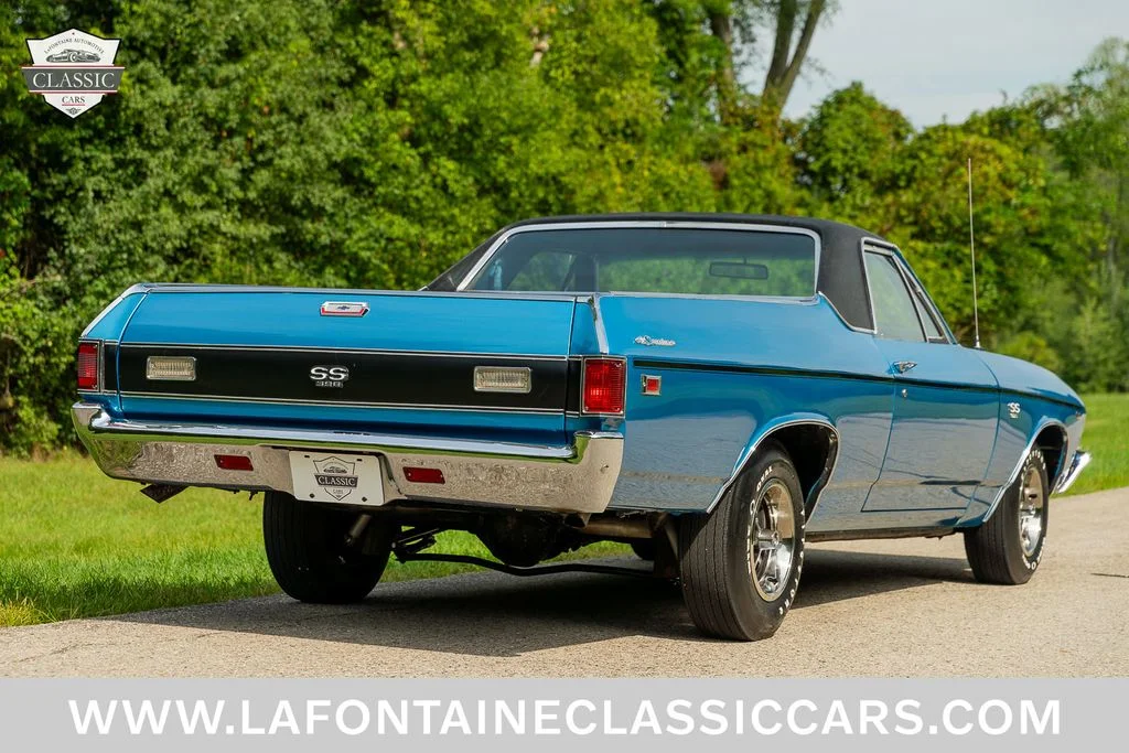 Used 1969 Blue Chevrolet SS image 21
