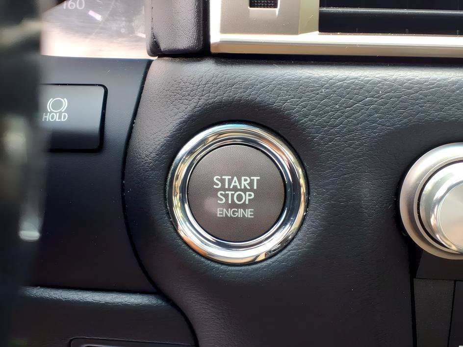 Used 2016 Atomic Silver Lexus 350 image 24