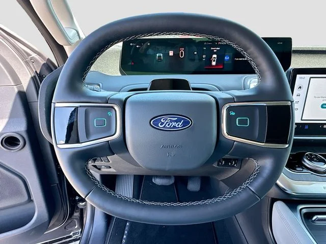 New 2026 Gray Ford Platinum image 7