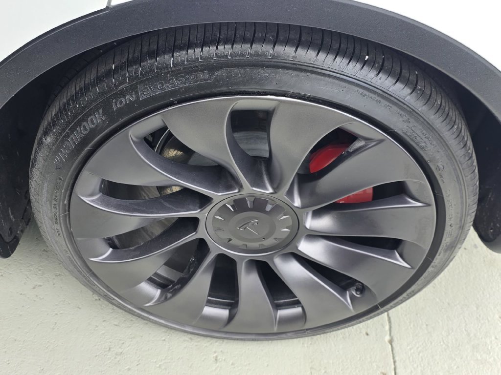 Used 2025 White Tesla Performance image 42