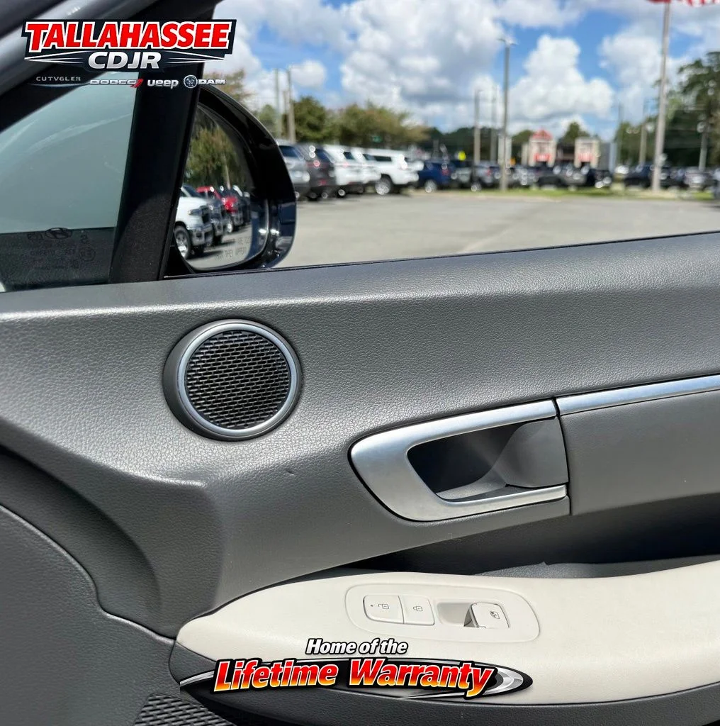 Used 2024 Blue Hyundai SEL image 31