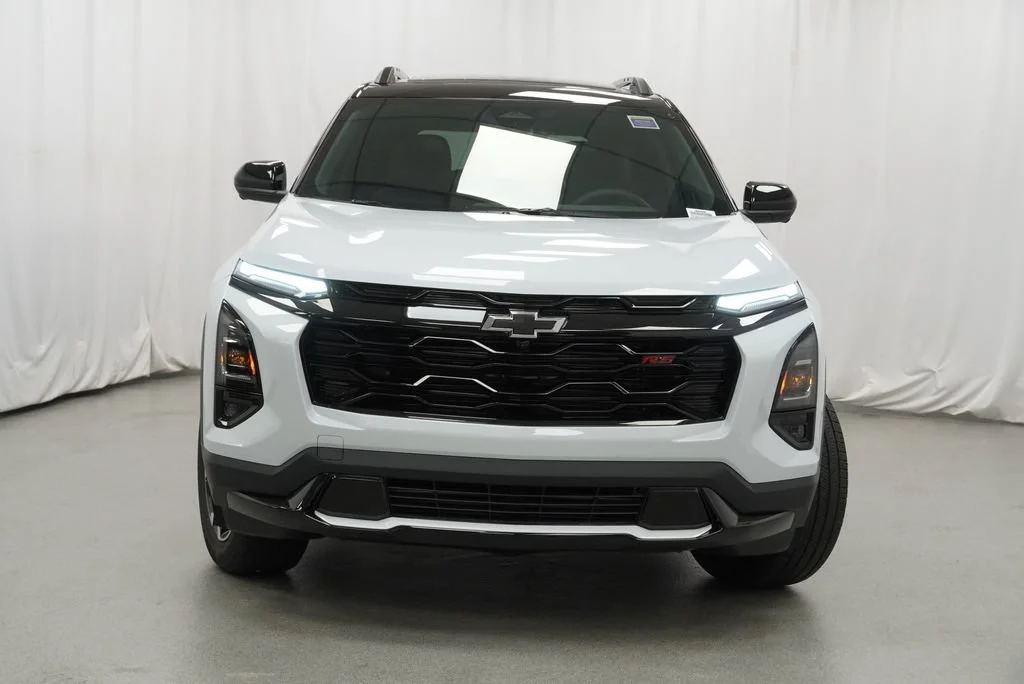 New 2027 Polar White Tricoat Chevrolet RS image 35