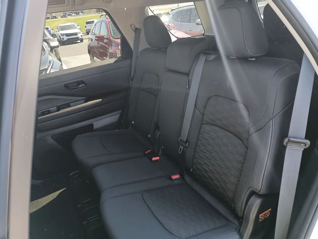 Used 2024 White Nissan S image 28